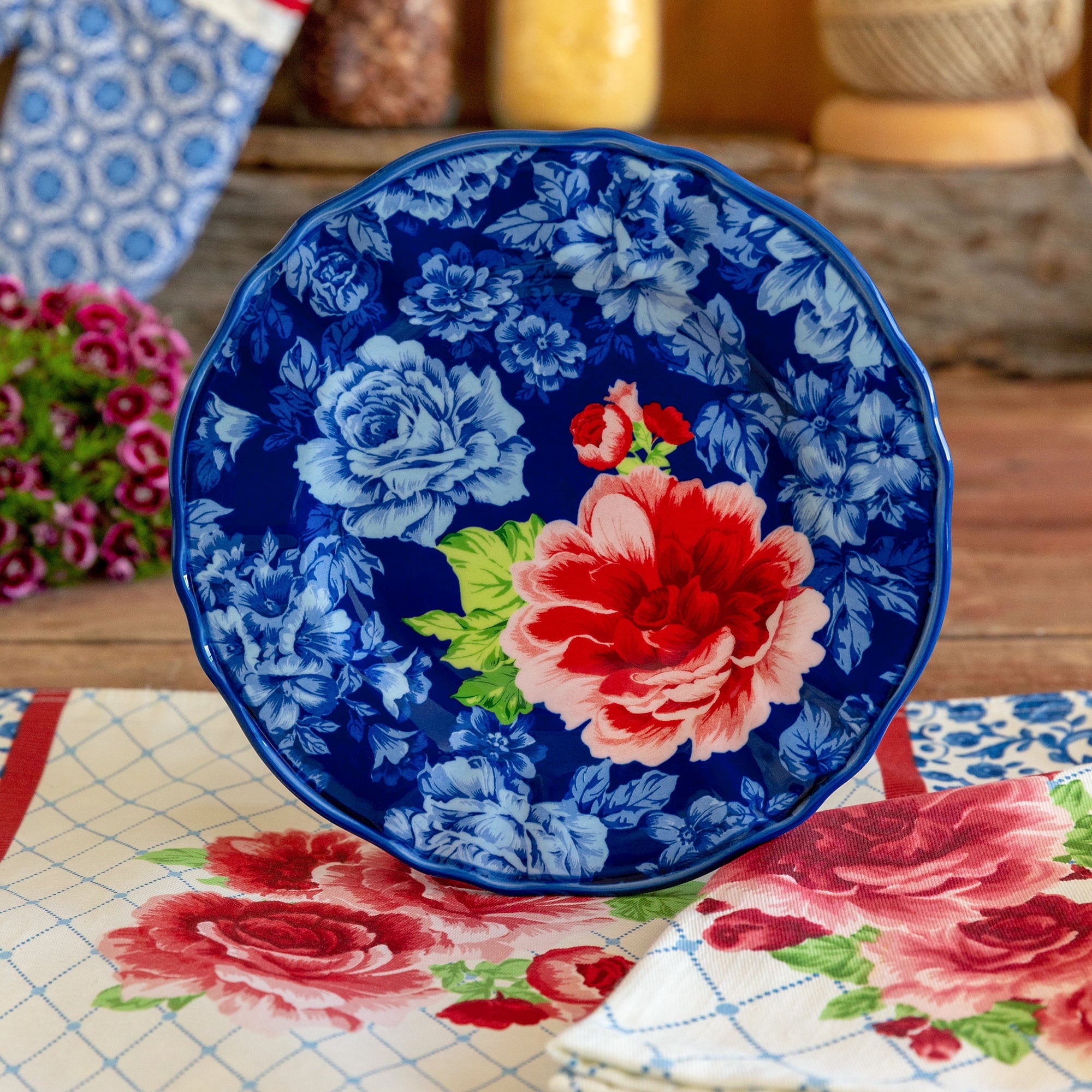 The Pioneer Woman Heritage Floral 12-Piece Stoneware Dinnerware Set G133