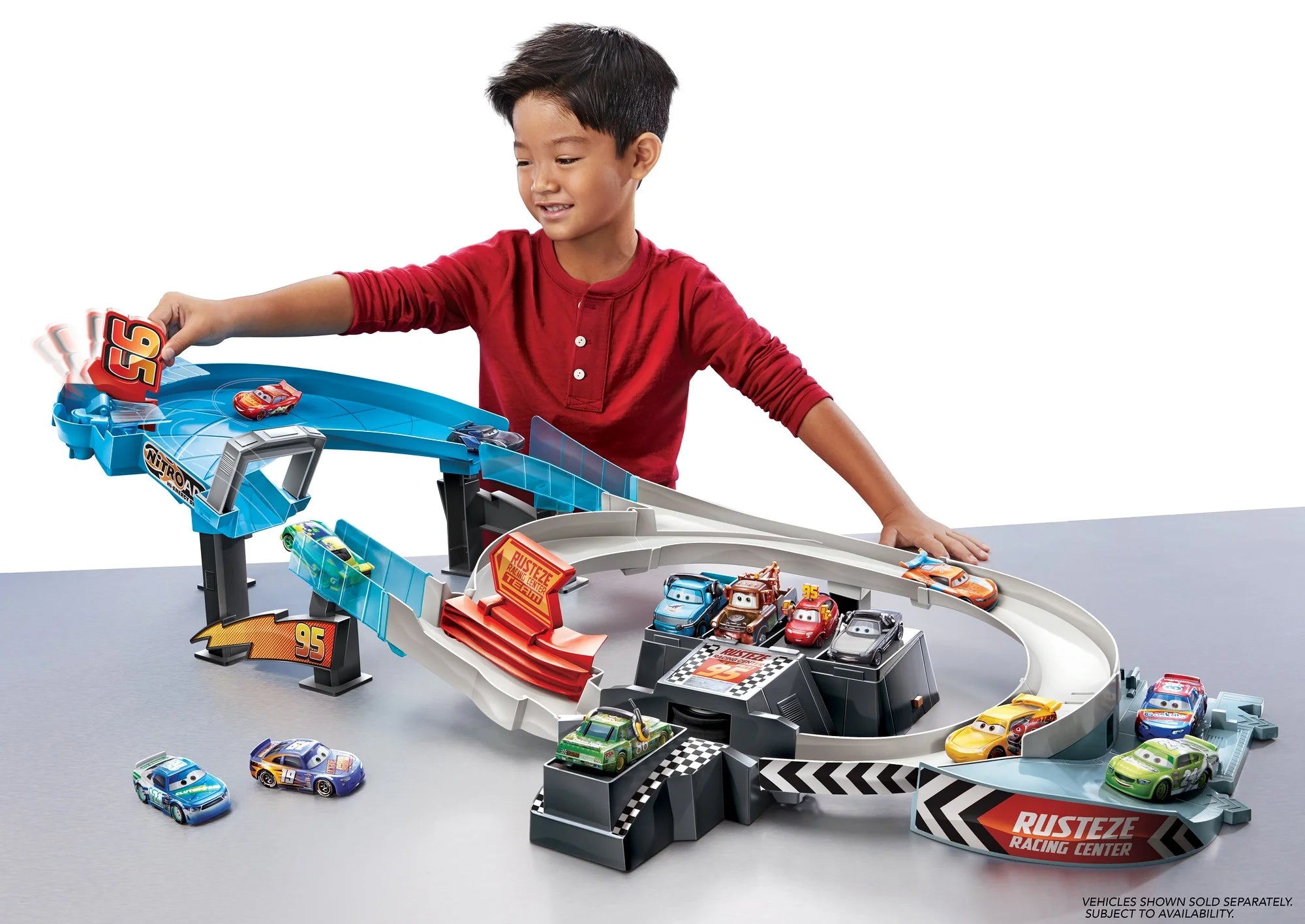 Disney Pixar Cars Rusteze Double Circuit Speedway Playset with Lightning McQueen W439