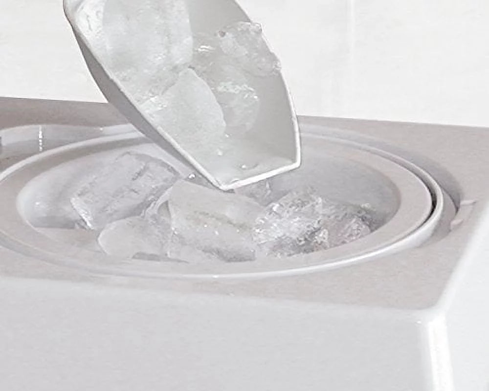 Nostalgia Vintage Snow Cone Maker, White Z65870