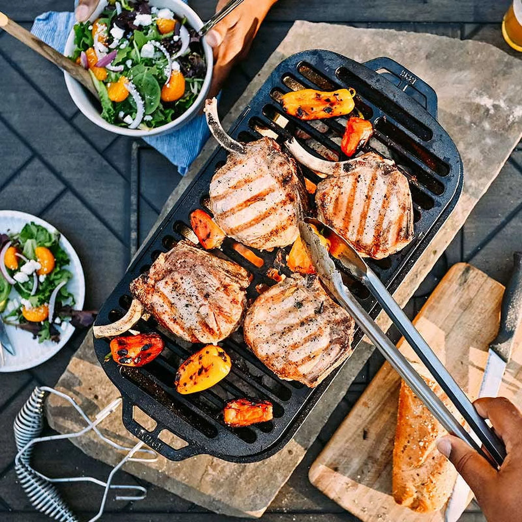 Lodge Cast Iron Sportsman's Pro Charcoal Grill B44995