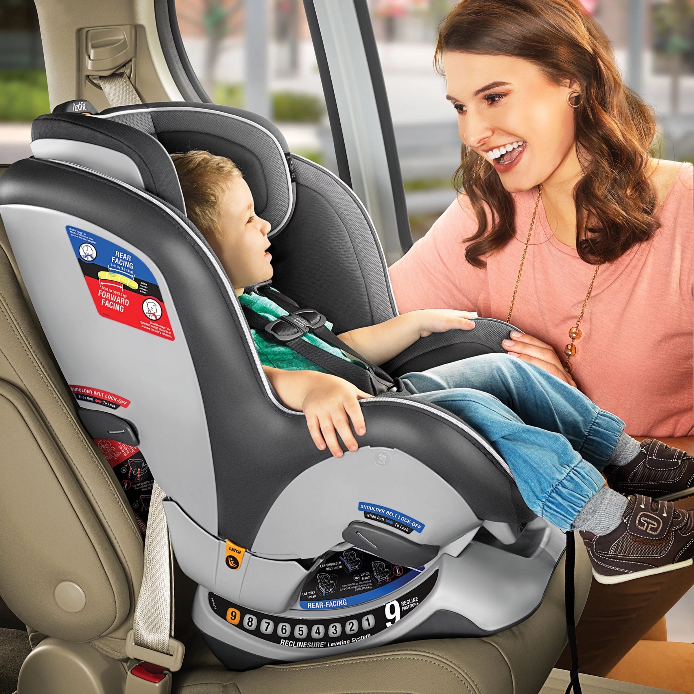 Chicco NextFit Zip Convertible Car Seat - Carbon (Black/Grey) M787