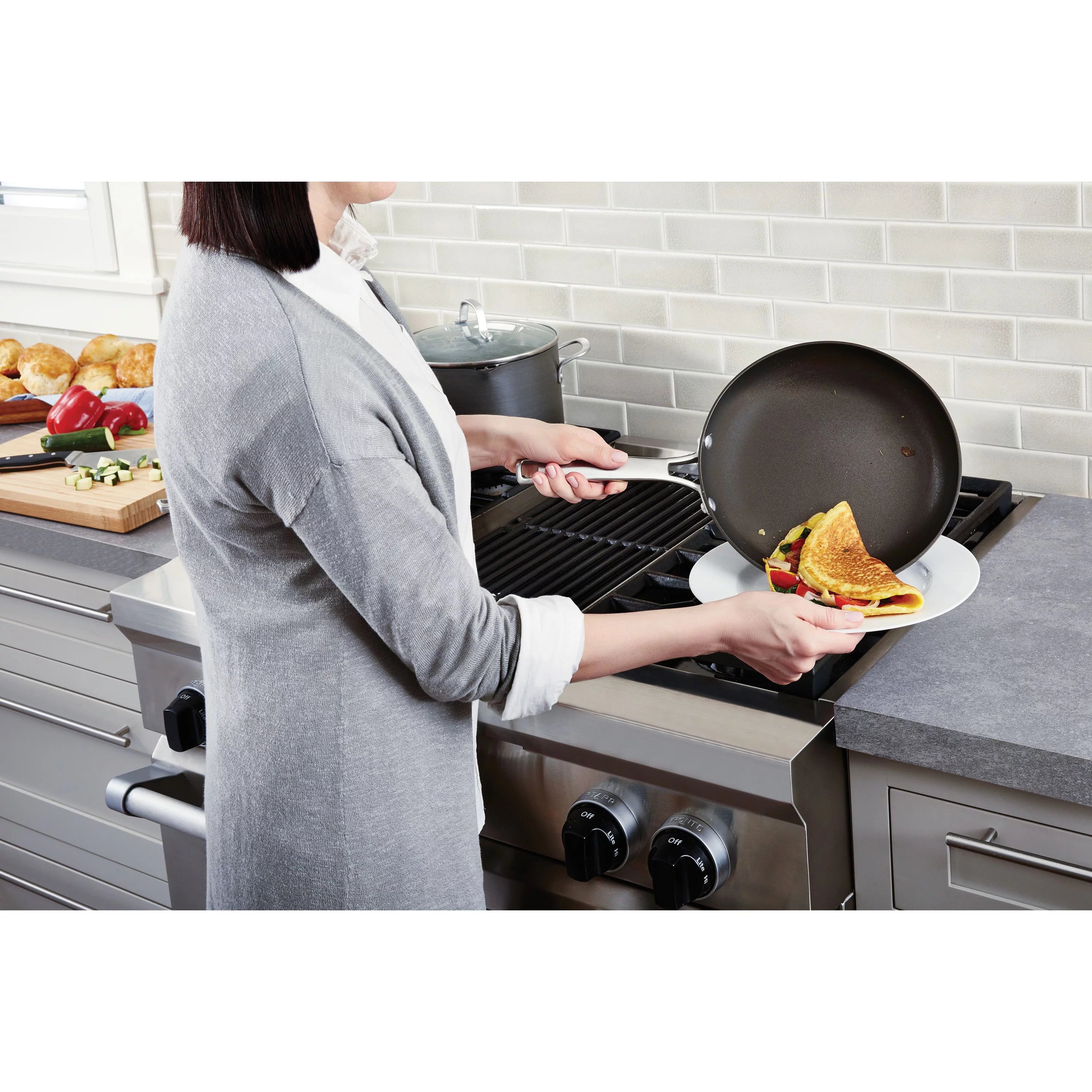 Calphalon Classic Nonstick 12-Piece Cookware Set N491395