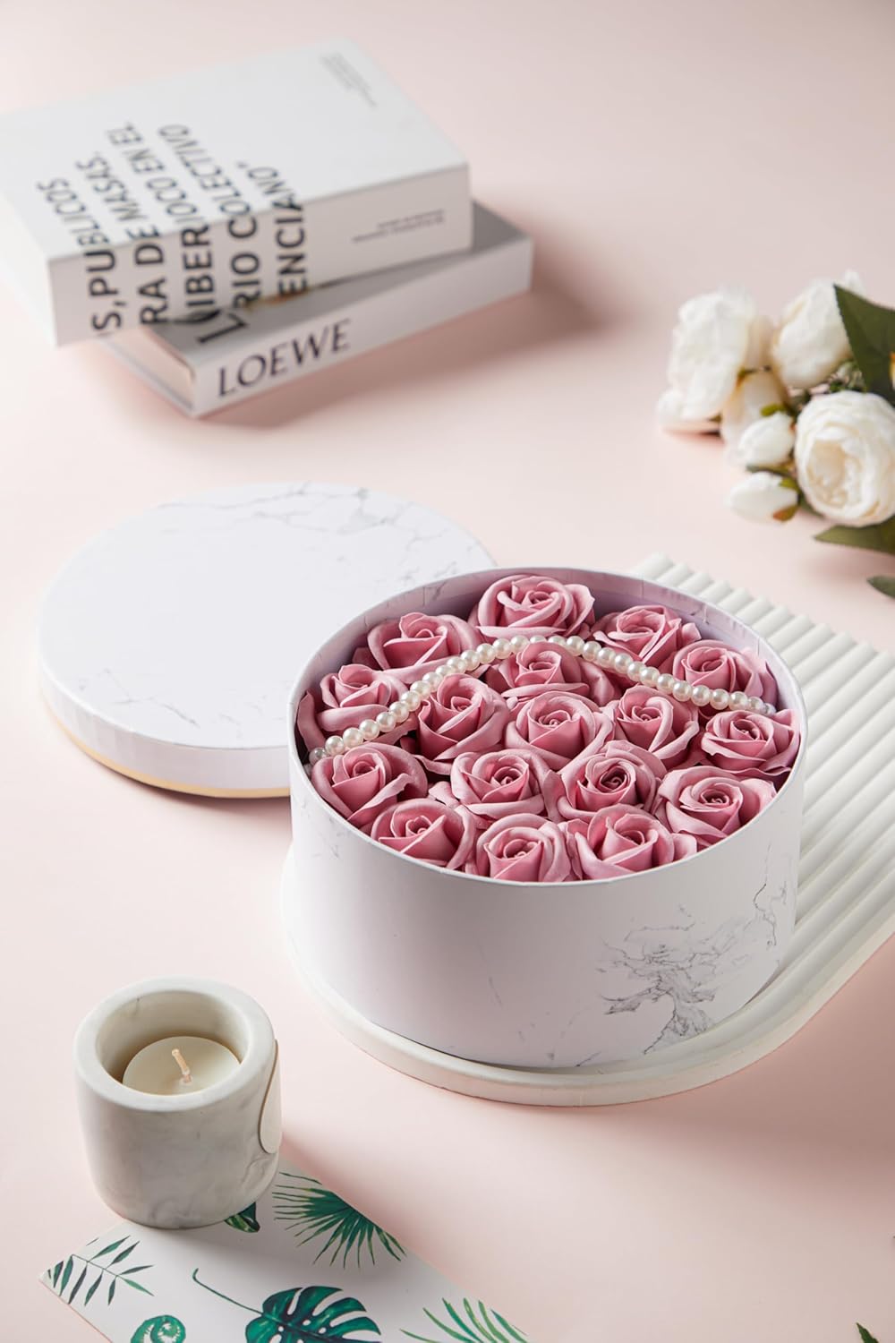 Luxury Flora Scented Rose & Carnation Bath Soap in Round Gift Box K50464