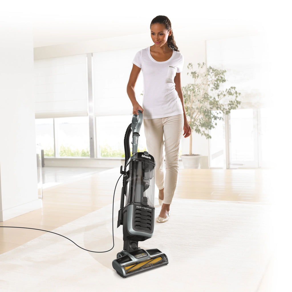 Shark Navigator Self-Cleaning Brushroll Pet Upright Vacuum A66908