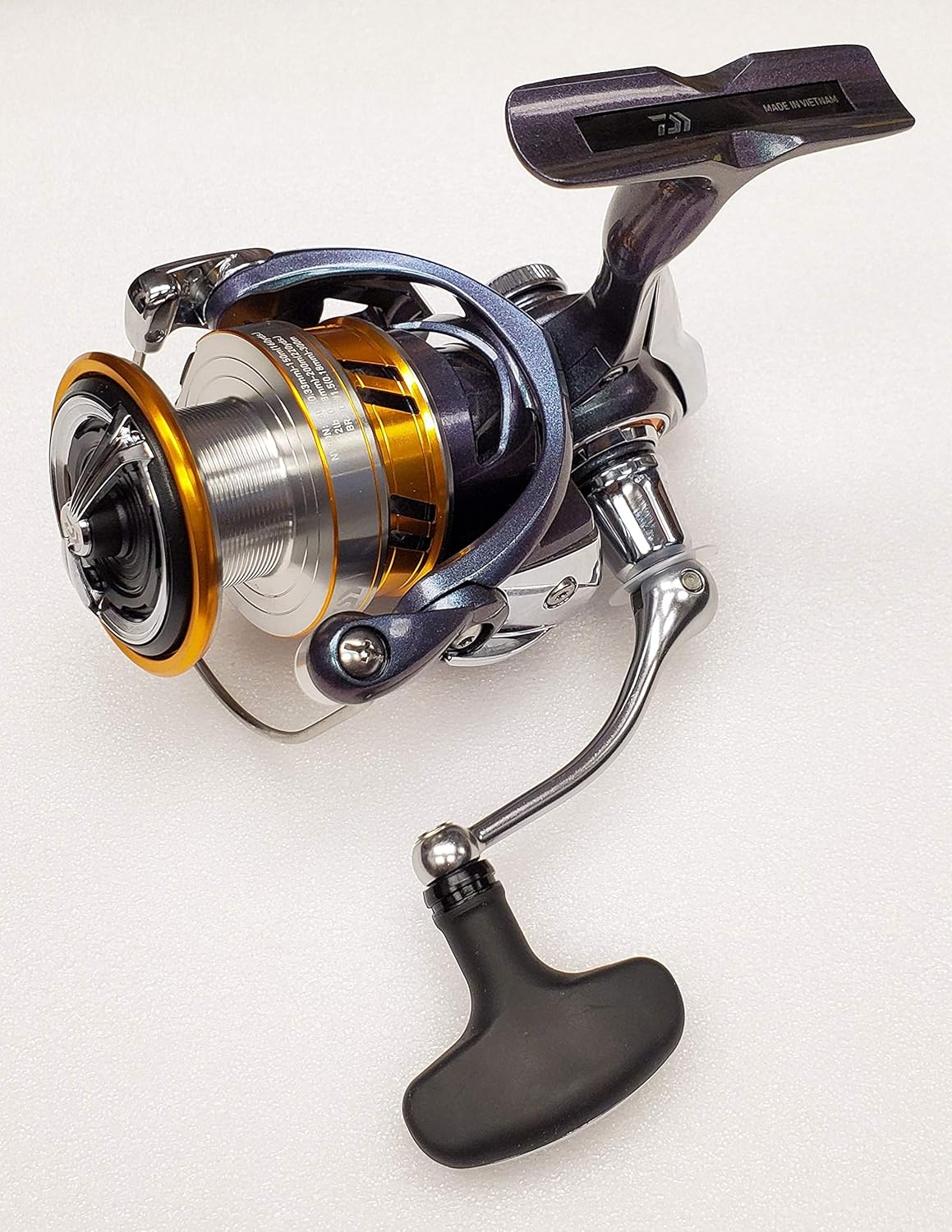 Daiwa Regal LT Spin Reel RGLT3000D-C Blue I56976