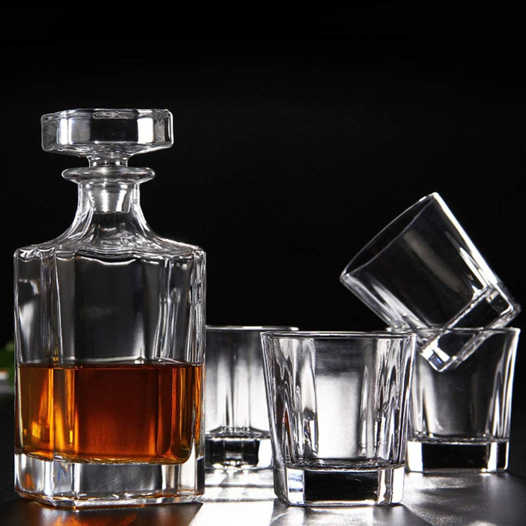 Glass Decanter with Airtight Geometric Stopper, Italian Lead-Free Glass, 25.97 oz G63180