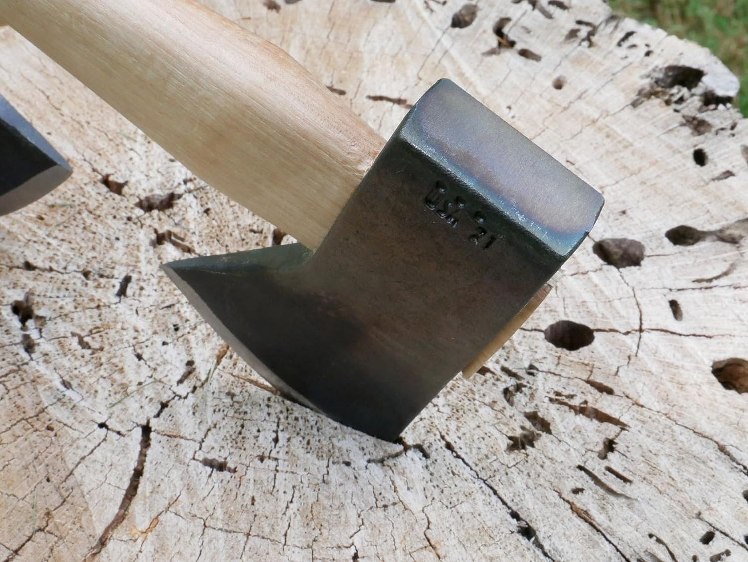 Council Tool 2# Hudson Bay Camp Axe 18" Curved Wooden Handle S849913