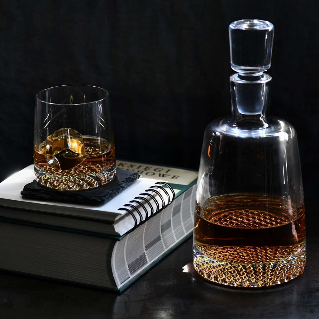 KROSNO Whisky Glass Decanter Set with 6 Glasses, Fjord Collection V8603