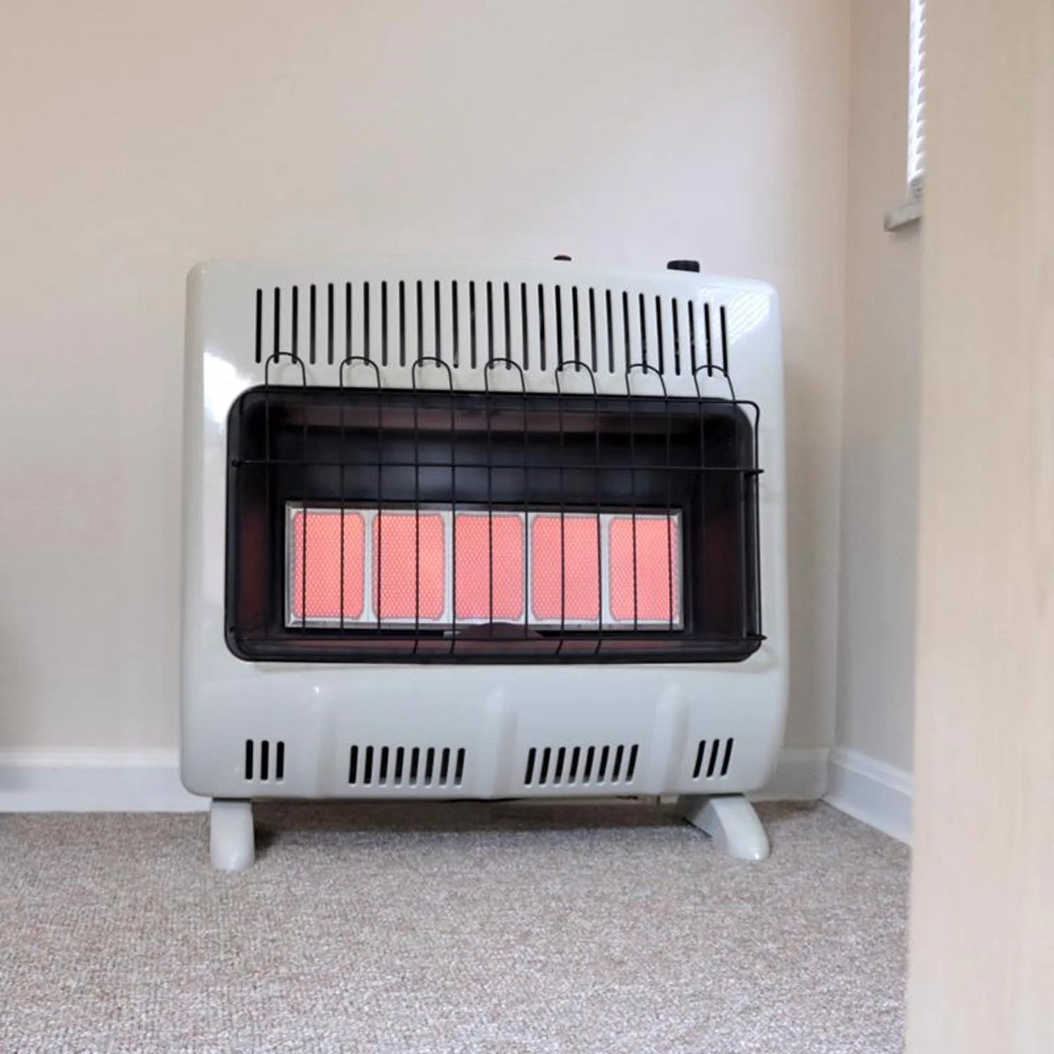 Mr. Heater Comfort Collection 30000 Btu Radiant Propane Heater G197