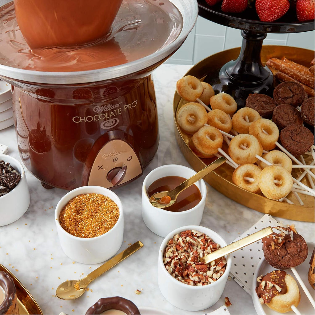 Wilton Chocolate Pro 3-Tier Chocolate Fountain, 16-Inch, 4-lb Capacity O990478