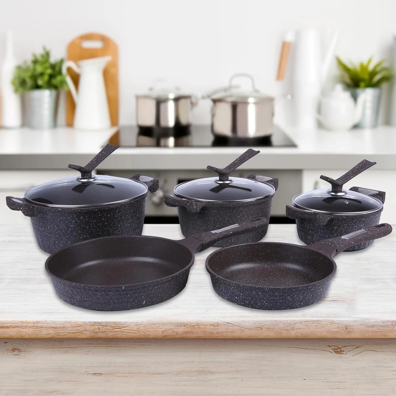 Nonstick Cookware Set 8 Piece, Dishwasher Safe Pots and Pans, Black L45308