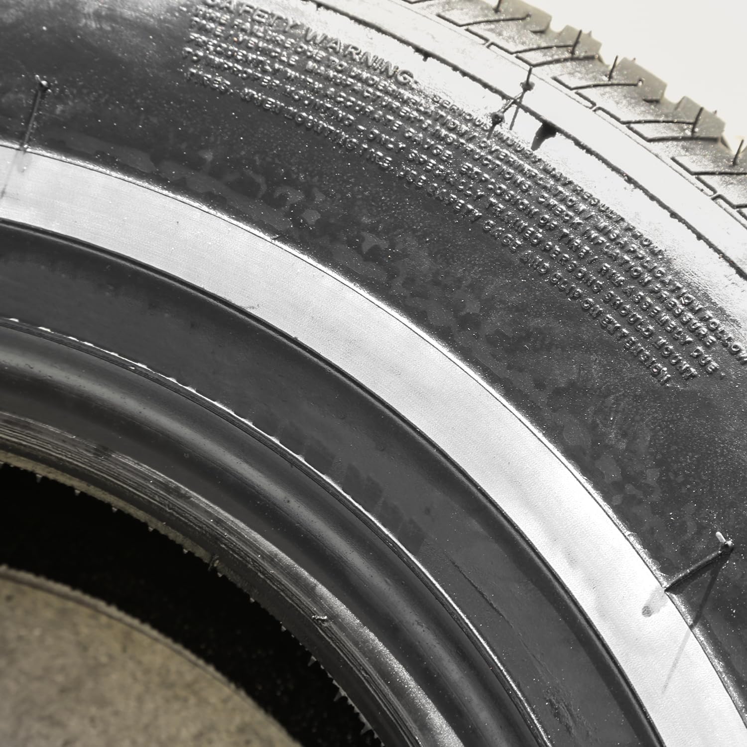 Tornel Classic P235/75R15 105S All Season Radial Tire C62703