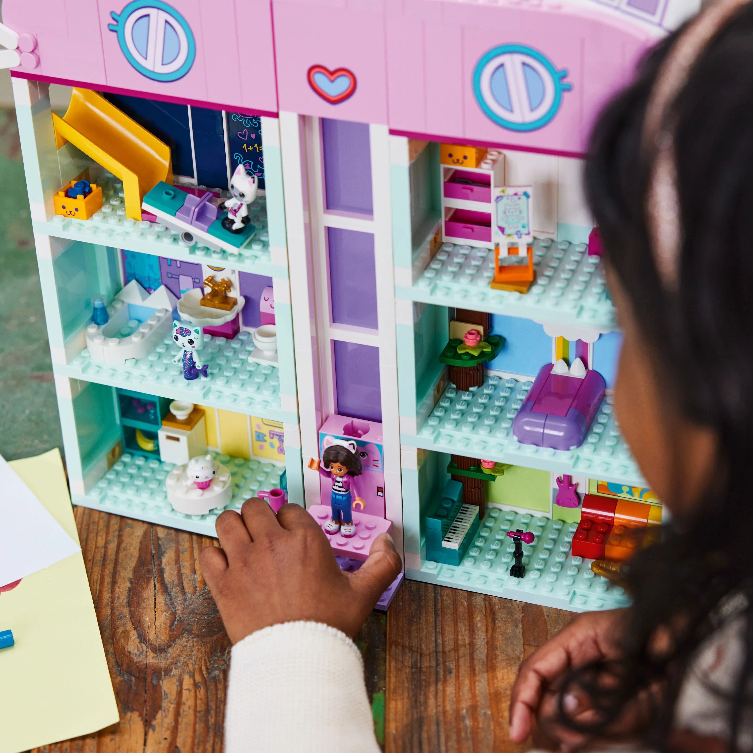 LEGO Gabby’s Dollhouse 10788 Building Toy Set, 8-Room Playhouse for Kids Ages 4+ C331