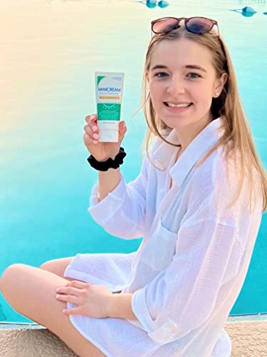 Vanicream Facial Moisturizer with SPF 30 Mineral Sunscreen, 2.5 fl oz D531