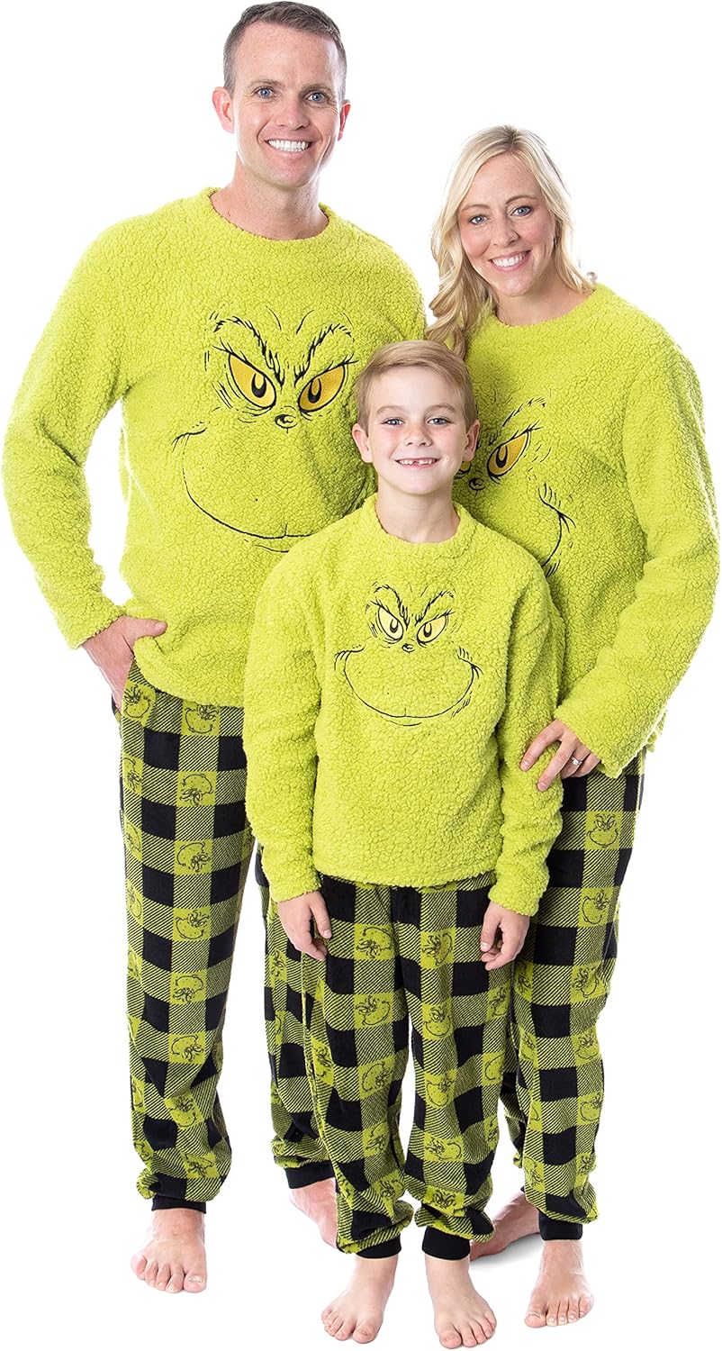 Dr. Seuss Grinch Matching Family Pajama Sets K4993