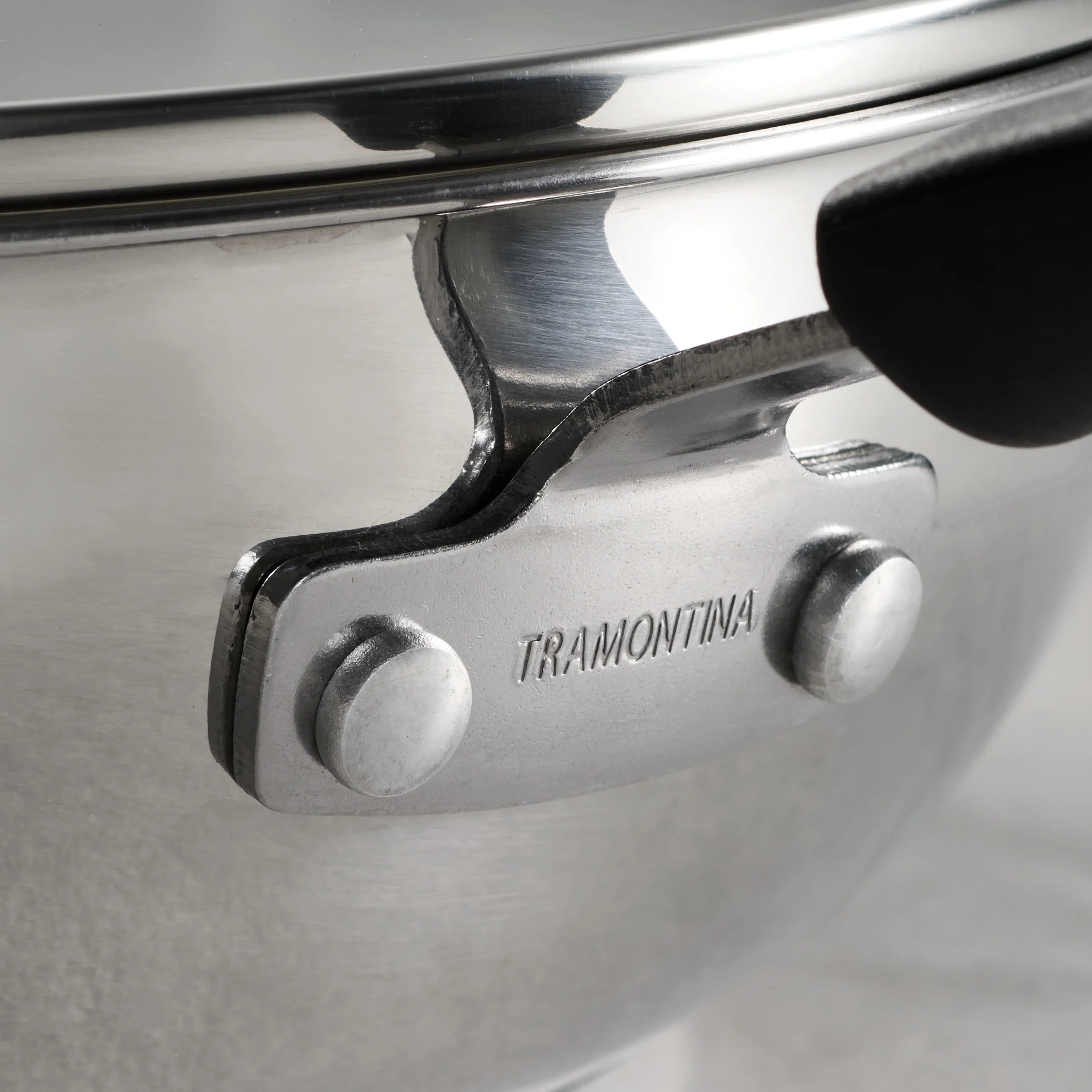 Tramontina Everyday 5 Quart Stainless Steel Tri-Ply Jumbo Cooker G88699