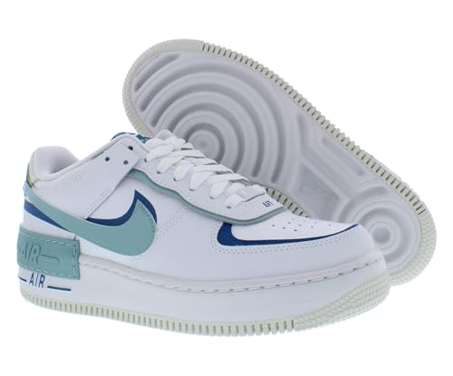 Nike Women's Sneakers D3889
