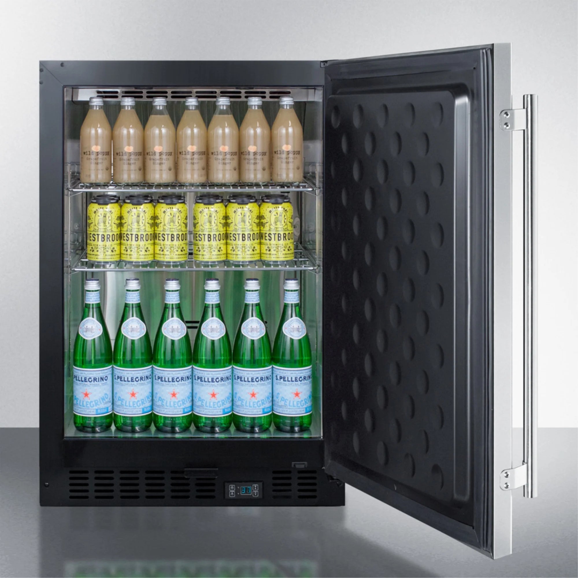 Undercounter commercial refrigerator with stainless steel interior W208283